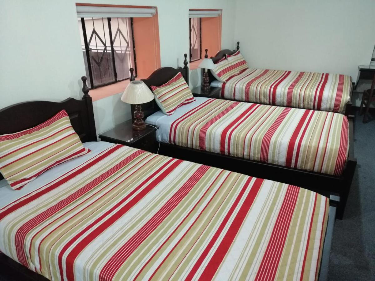 Hostal Victoria Quito Eksteriør billede
