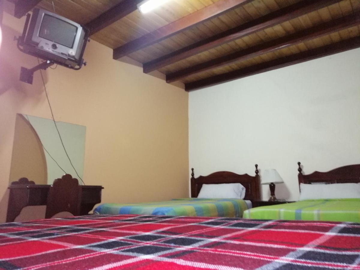 Hostal Victoria Quito Eksteriør billede