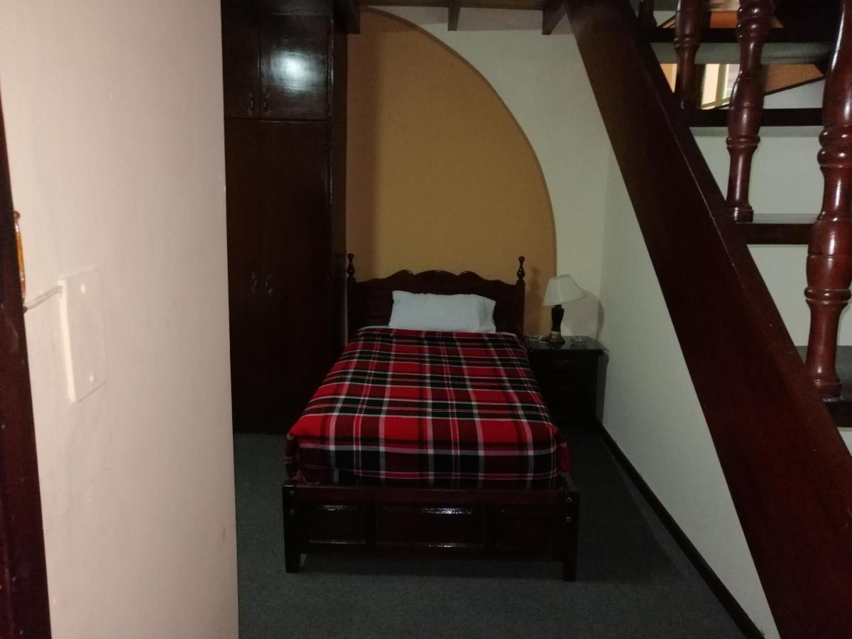 Hostal Victoria Quito Eksteriør billede