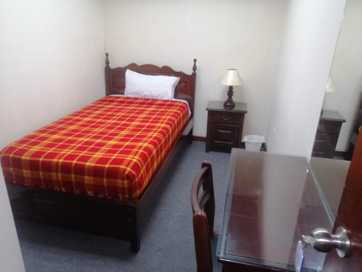Hostal Victoria Quito Eksteriør billede