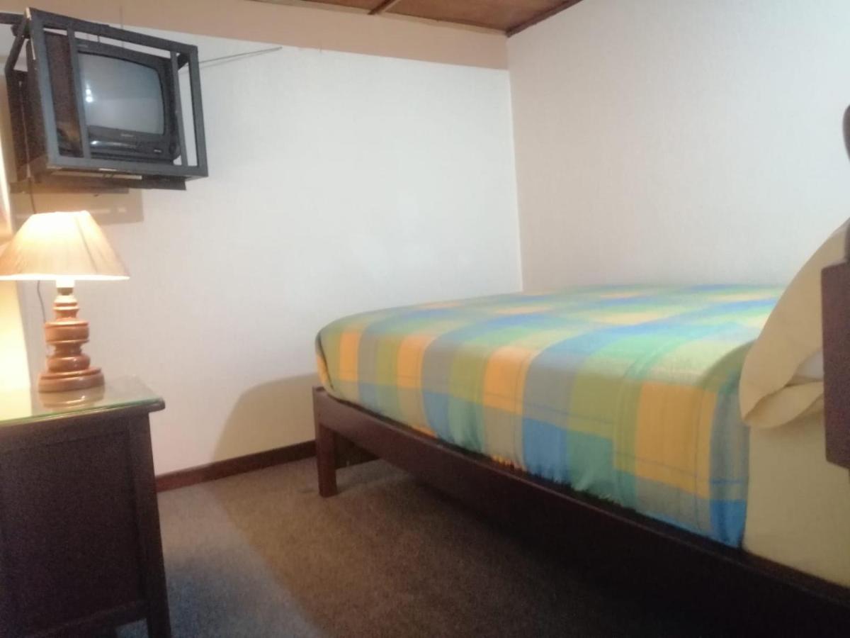 Hostal Victoria Quito Eksteriør billede